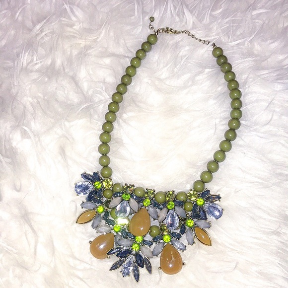 Charming Charlie Necklace Green Beaded Statement - Picture 1 of 4
